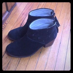Toms ankle boots